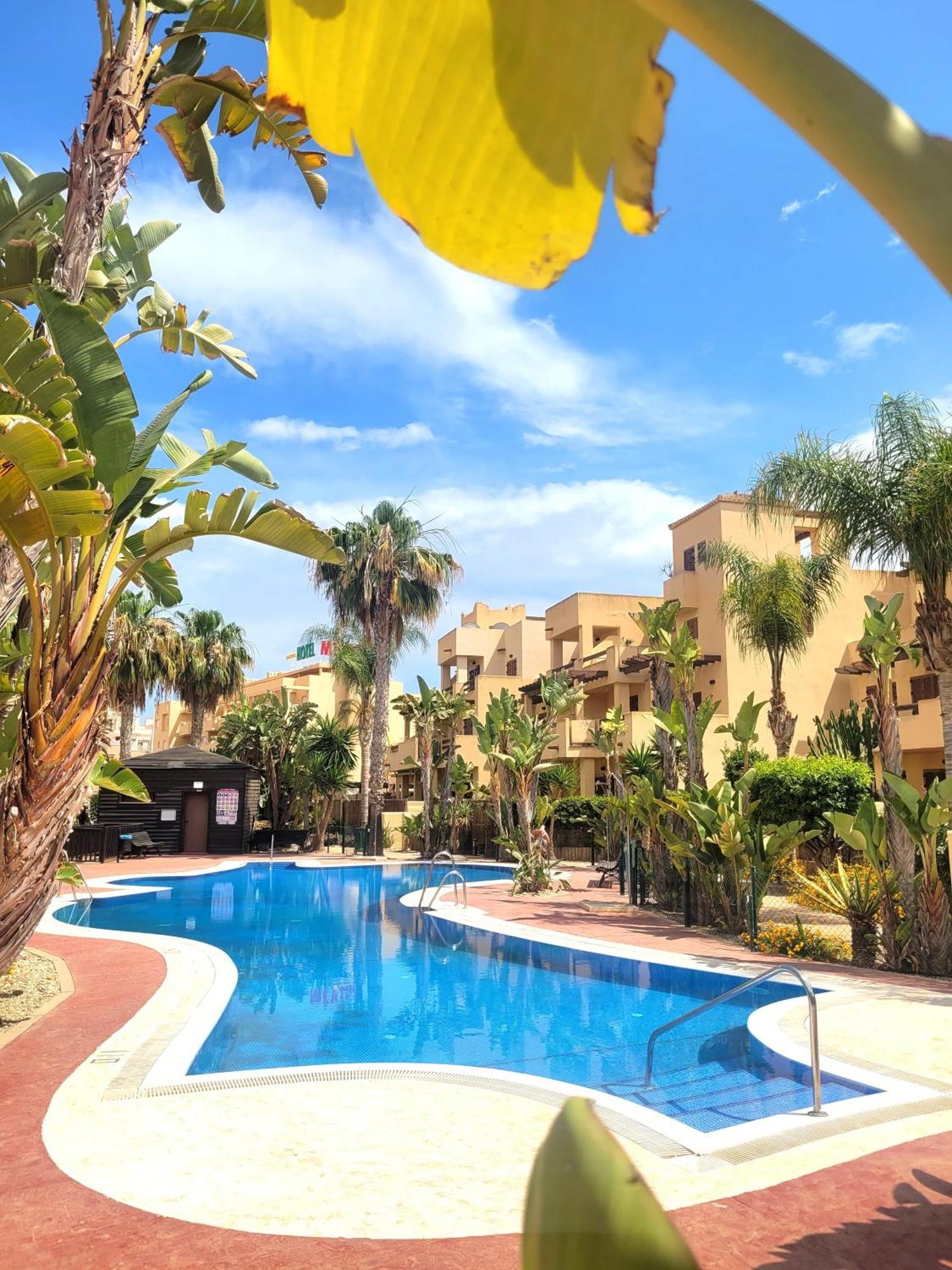 Bajo Con Una Terraza Espectacular Al Lado De La Playa Y Con Acceso Directo A La Piscina! Los Amarguillos Exterior foto